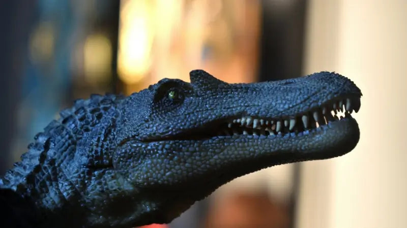 Spinosaure : Top 8 des Faits Fascinants sur ce Dinosaure Semi-Aquatique